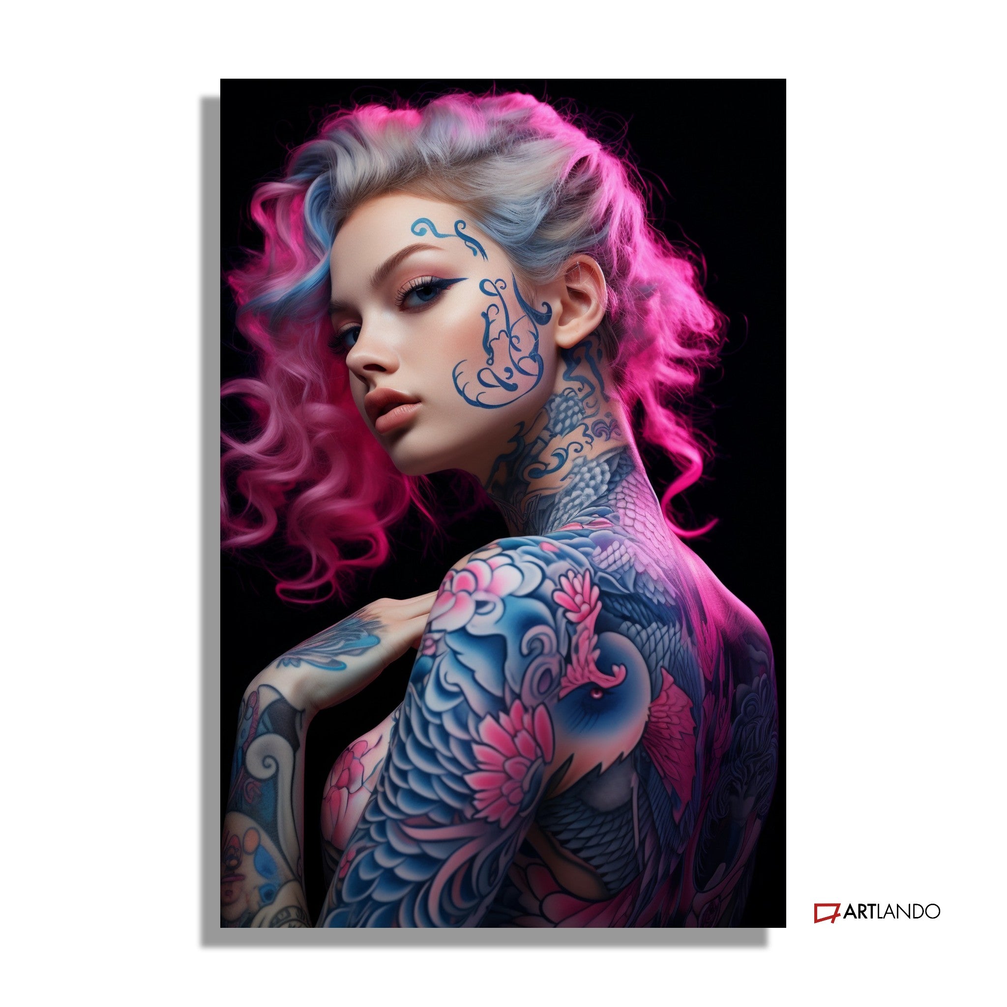 Tattoomodel mit neonpinken Haaren - Portrait Art